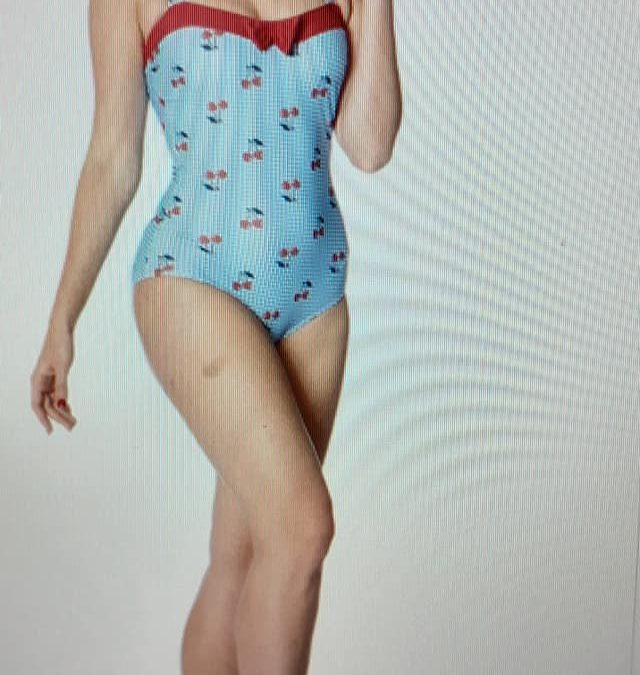 Maillot de bain pin-up 1 pièce vichy imprimé cerises