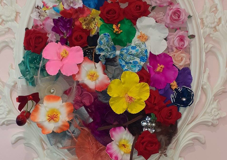 FLEURS, BIBIS MAIS AUSSI NŒUDS